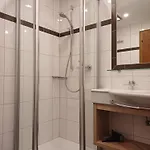 Lechthaler شقة *